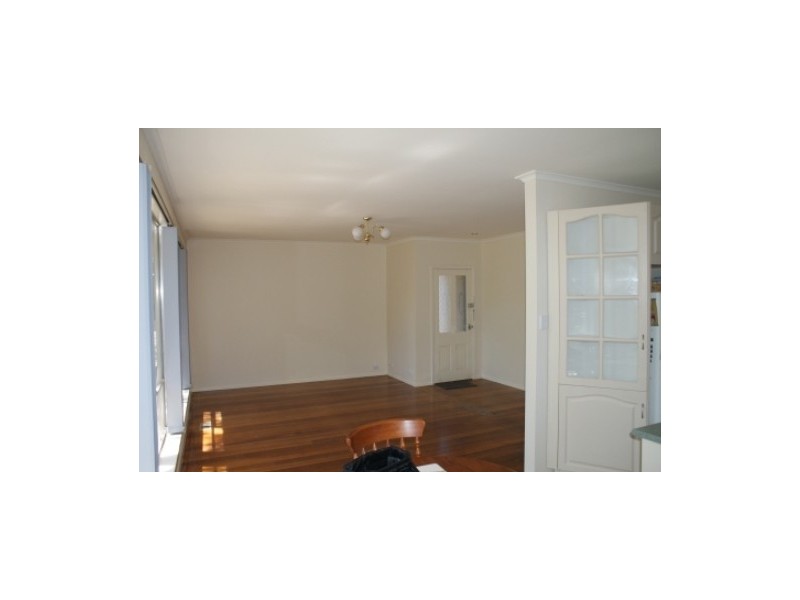 36 Frensham Road, Watsonia VIC 3087