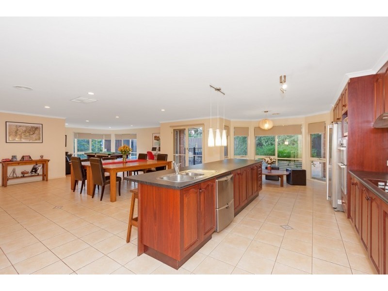 47 Brookwood Ave, Doreen VIC 3754