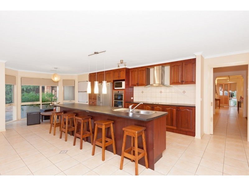 47 Brookwood Ave, Doreen VIC 3754