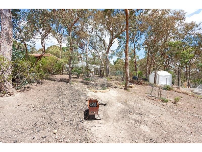 30 Mannish Road, Wattle Glen VIC 3096