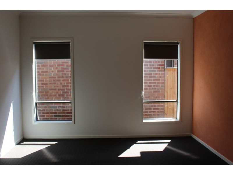 19 Bronte Cres, Doreen VIC 3754