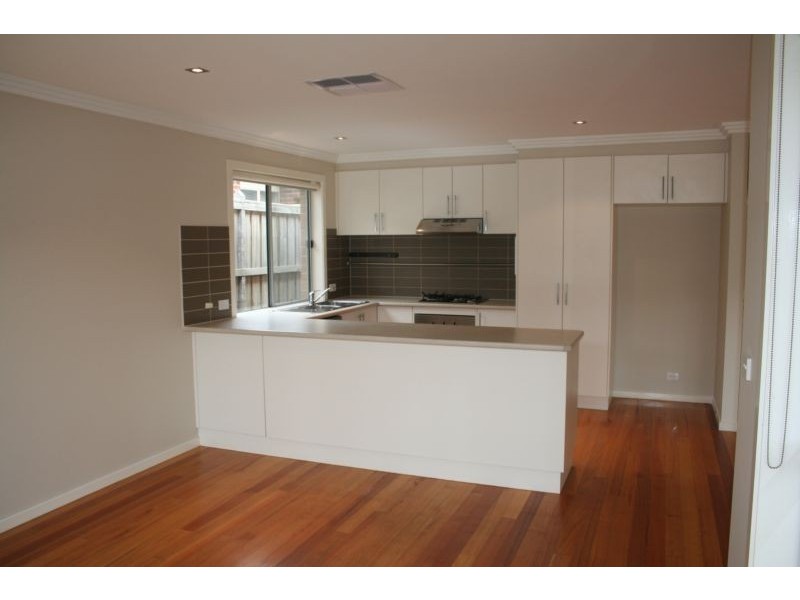 24 Tallis Grove, Doreen VIC 3754