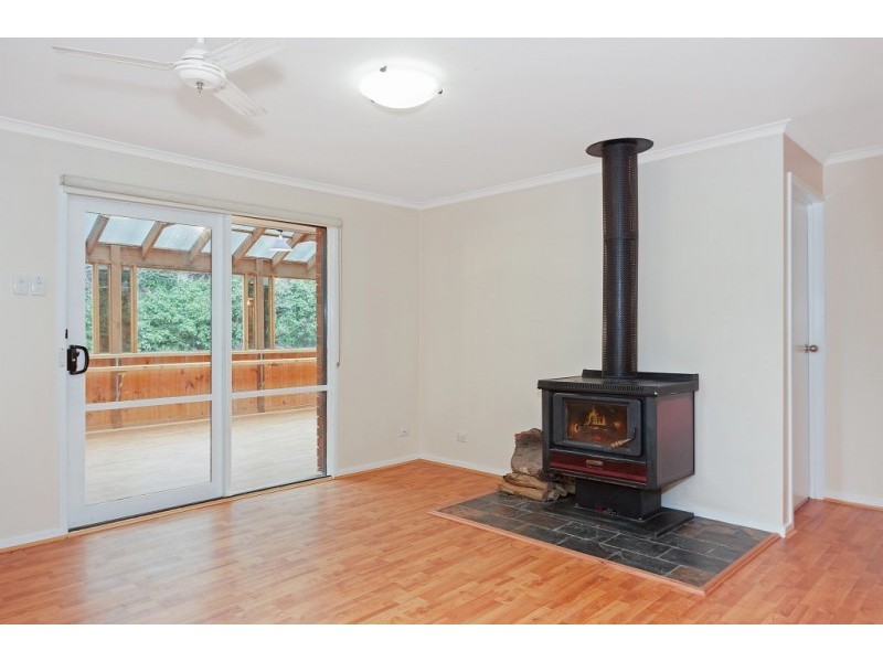 21 Meander Road, Hurstbridge VIC 3099