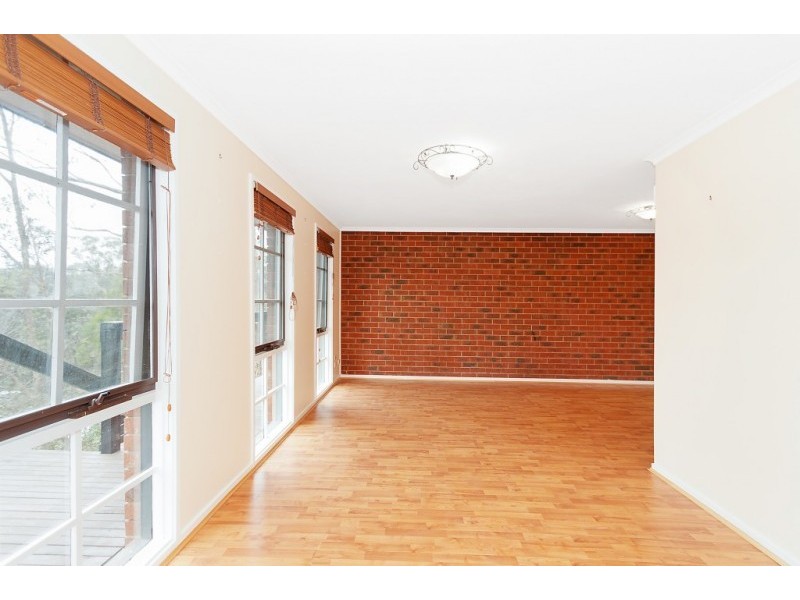 21 Meander Road, Hurstbridge VIC 3099