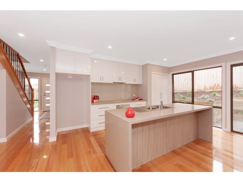 9 Bannerman Ave, Greensborough VIC 3088