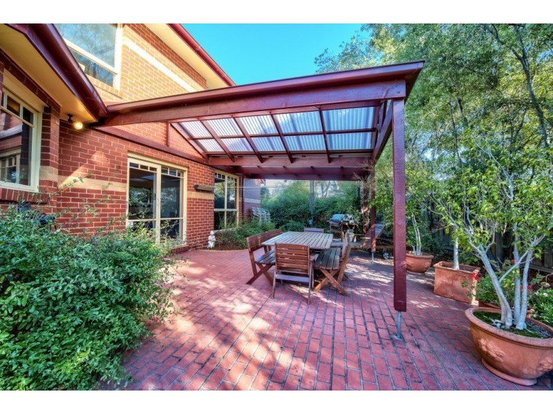 8 Yellow Gum Rise, Greensborough VIC 3088