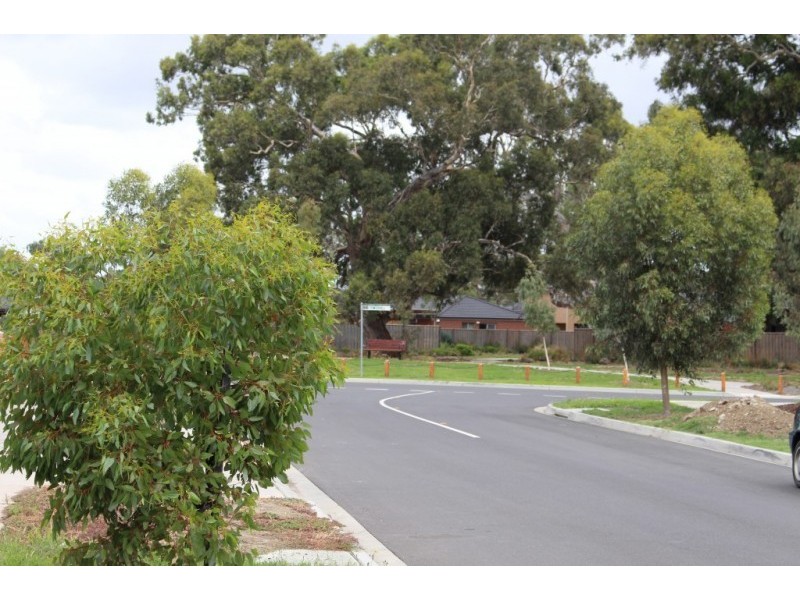 10 Currumbin Road, Doreen VIC 3754