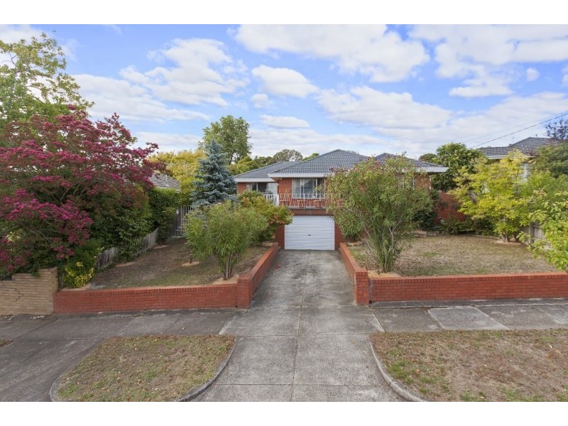 23 Koolkuna Ave, Doncaster VIC 3108