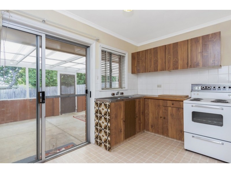 23 Koolkuna Ave, Doncaster VIC 3108