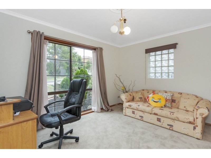 29 Stonnington Drive, Watsonia North VIC 3087