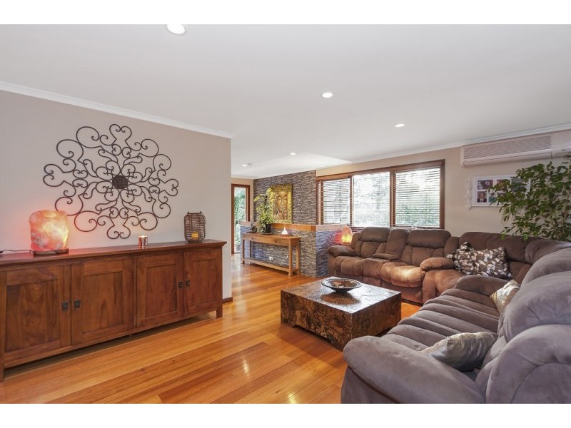 38 Meander Road, Hurstbridge VIC 3099