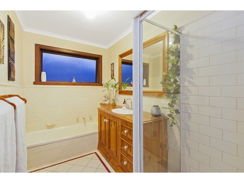 38 Meander Road, Hurstbridge VIC 3099