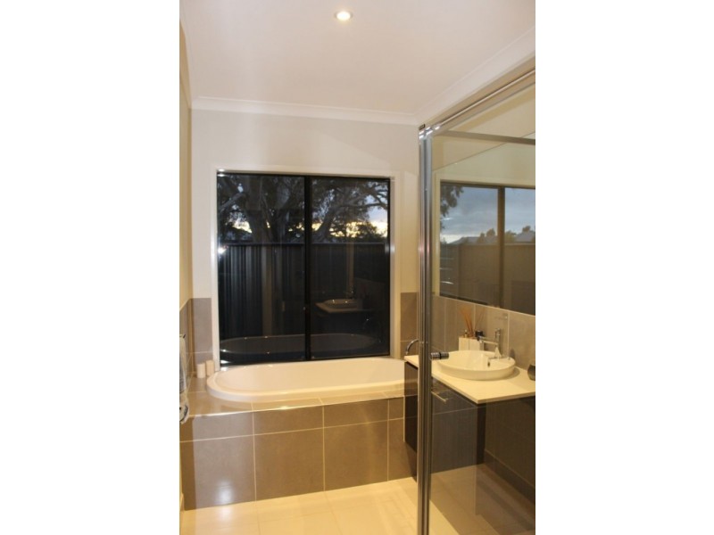 96 Galloway Drive, Mernda VIC 3754