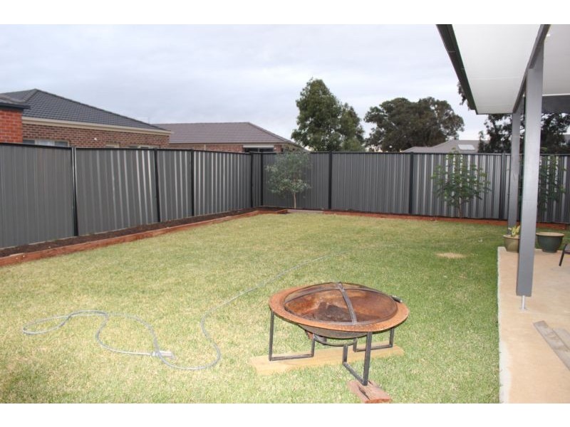 96 Galloway Drive, Mernda VIC 3754