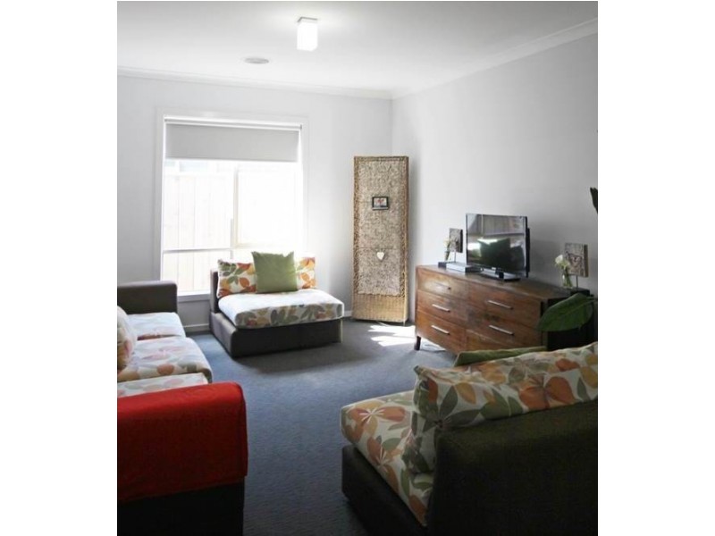 4 Lexington Ave, Doreen VIC 3754