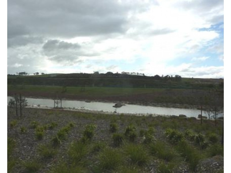 8 Croft Street, Mernda VIC 3754