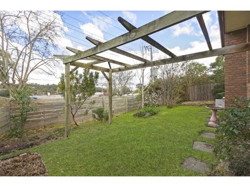 1/90 Cowin Street, Diamond Creek VIC 3089