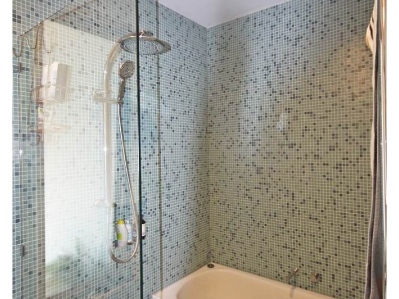 13 Cleve Grove, Heidelberg VIC 3084