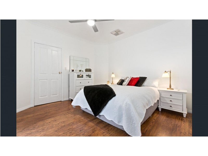 2/18 Wattle Ave, Montmorency VIC 3094