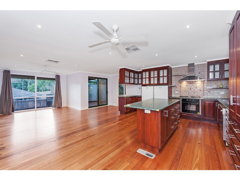 5 Bentley Court, Watsonia North VIC 3087