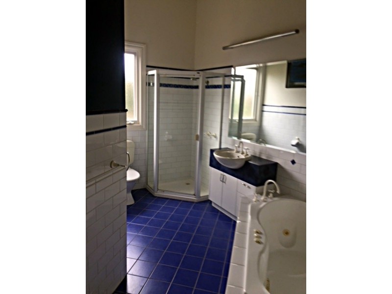 23 Howard Street, Box Hill VIC 3128