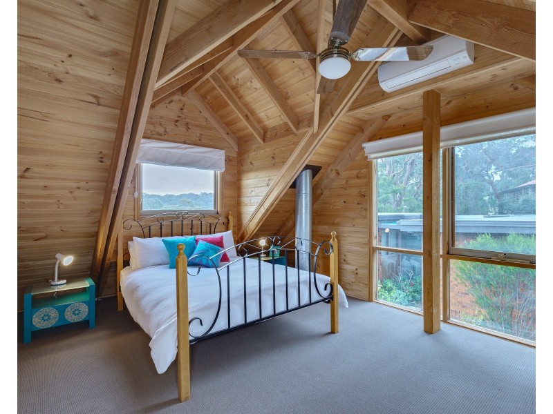 30 Mannish Road, Wattle Glen VIC 3096