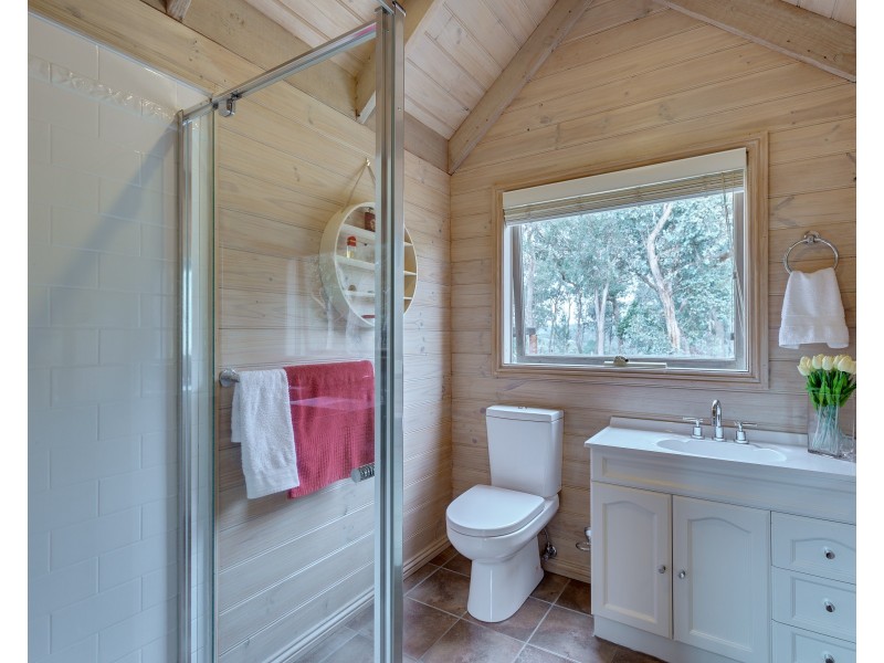 30 Mannish Road, Wattle Glen VIC 3096