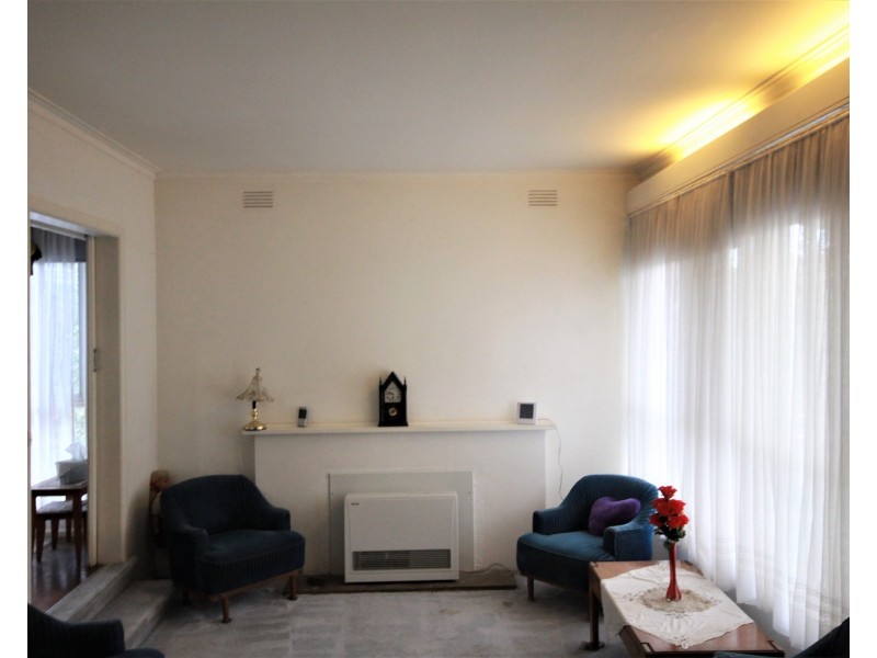 34 Main Street, Diamond Creek VIC 3089