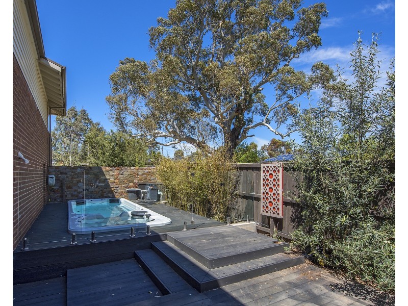 1 Ewan Ross Court, Doreen VIC 3754