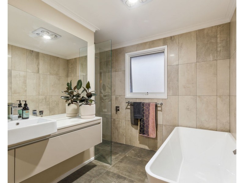 11 Fairview Crescent, Diamond Creek VIC 3089