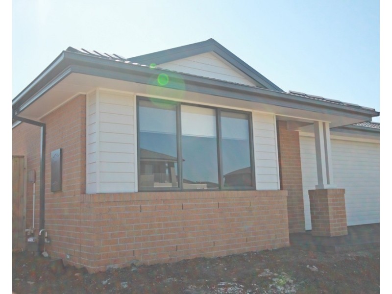 10 Horsetail Avenue, Truganina VIC 3029