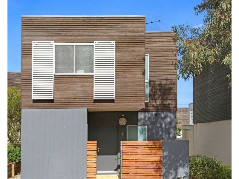 9 Silverash Drive, Bundoora VIC 3083