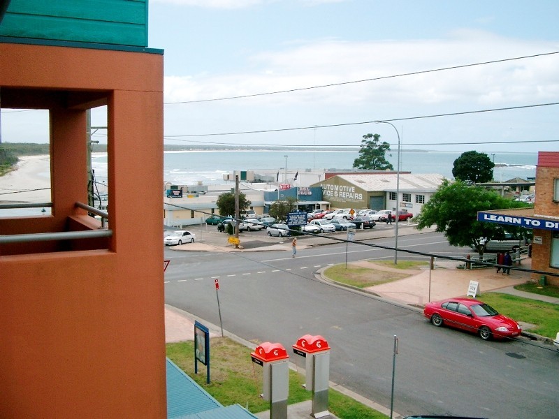 2/62 Owen Street, Huskisson NSW 2540