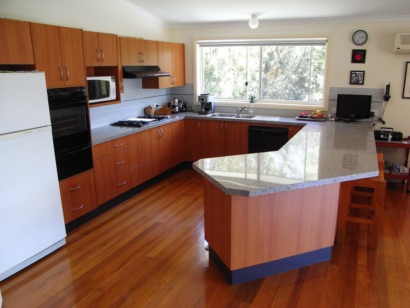 8 Grey Place, Vincentia NSW 2540