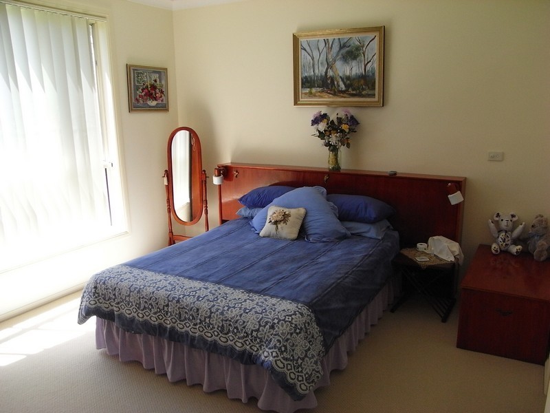 8 Grey Place, Vincentia NSW 2540