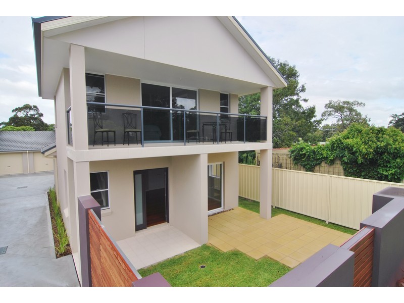 2/6 Morton Street, Huskisson NSW 2540