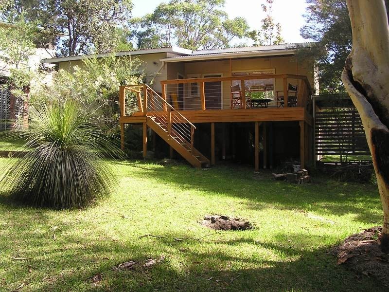 12 Rose Street, Hyams Beach NSW 2540