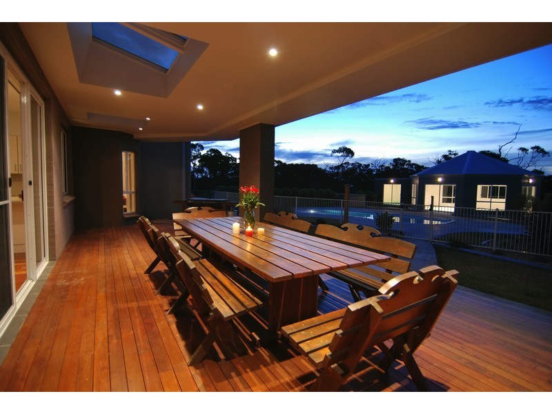 1413 Naval College Road, Vincentia NSW 2540