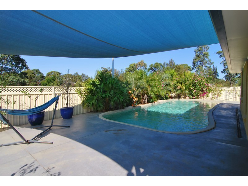 11 Nulla Place, St Georges Basin NSW 2540