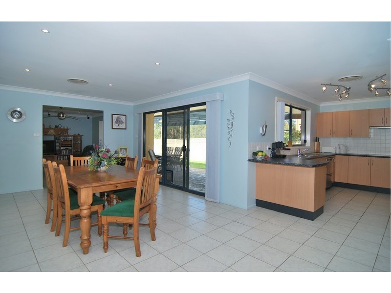 11 Nulla Place, St Georges Basin NSW 2540