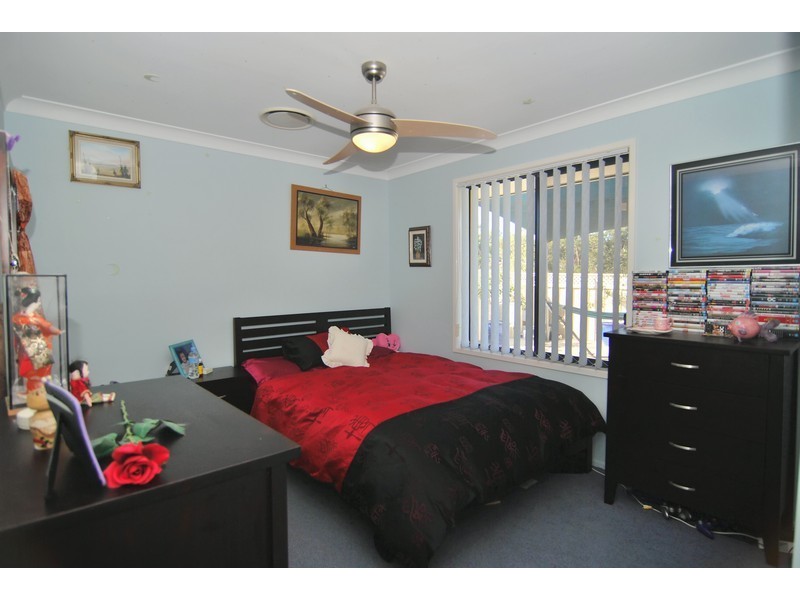 11 Nulla Place, St Georges Basin NSW 2540