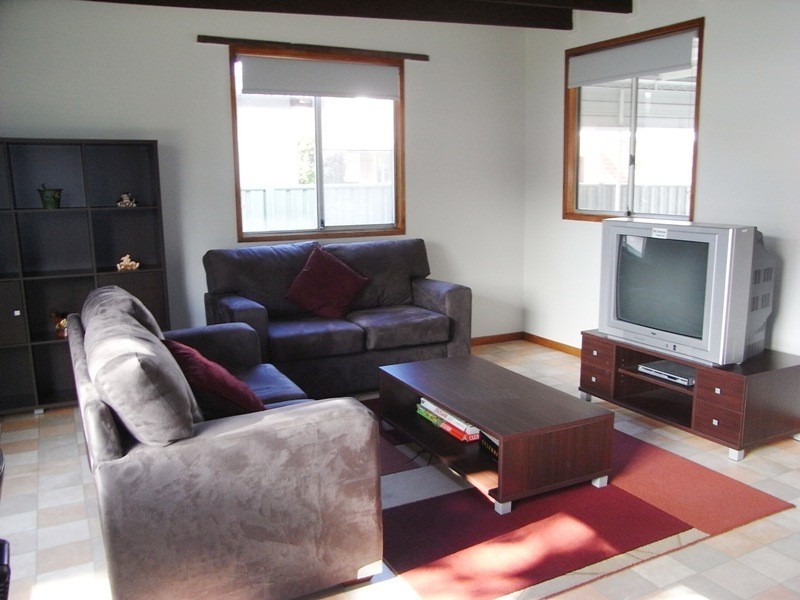 9 Albion Street, Vincentia NSW 2540