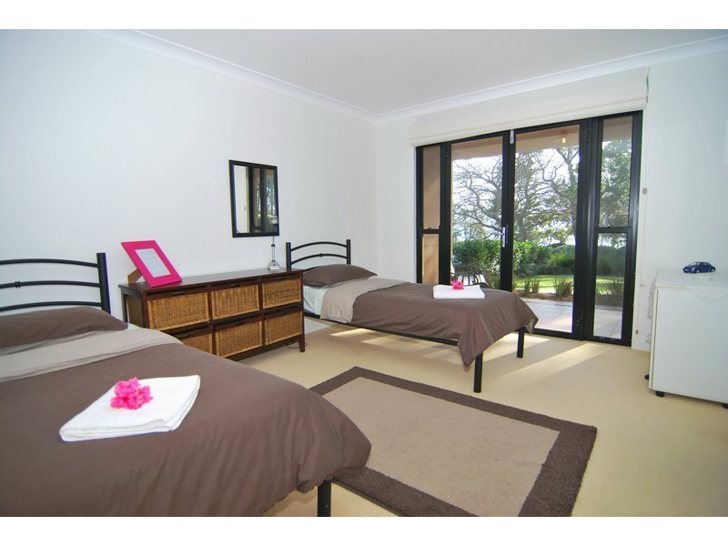 6 Vincent Street, Vincentia NSW 2540