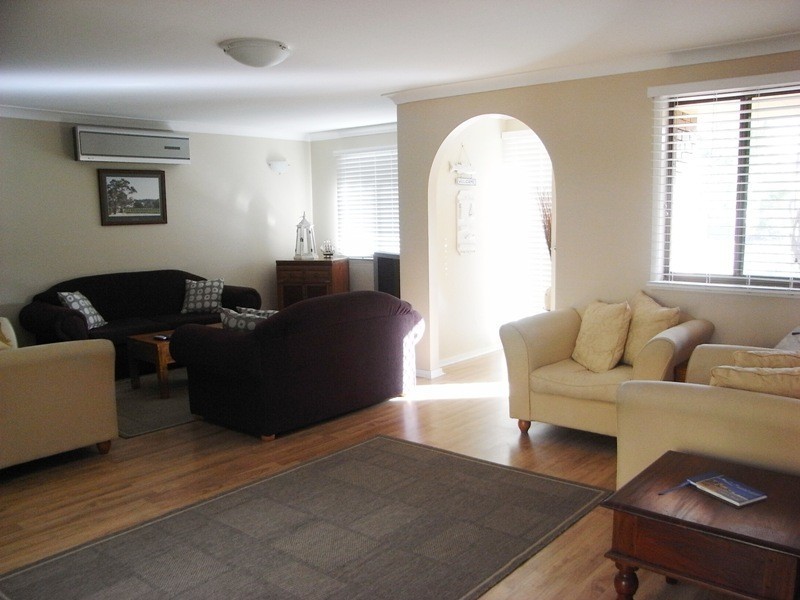 14 Beach Street, Vincentia NSW 2540