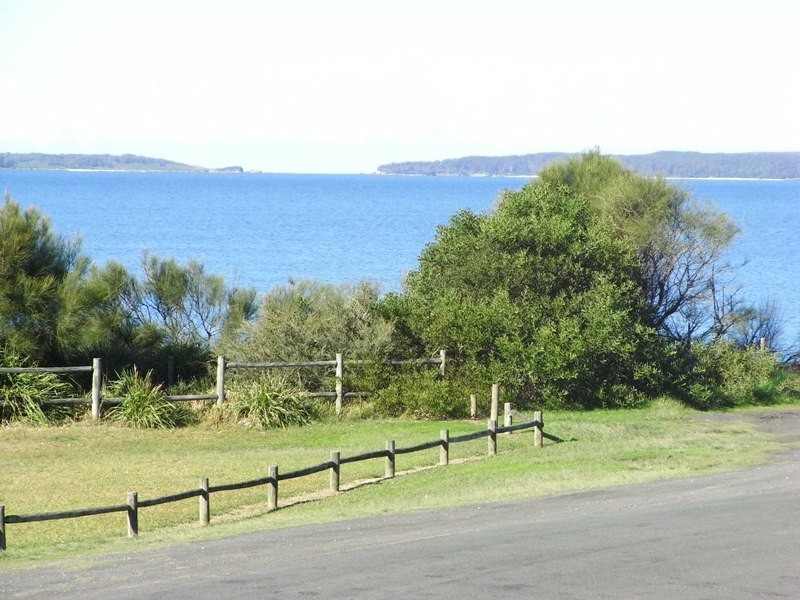 64 Plantation Point Parade, Vincentia NSW 2540