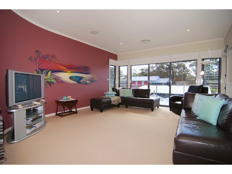 30 Owen Street, Huskisson NSW 2540