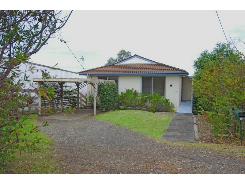 16 Caulfield Parade, Old Erowal Bay NSW 2540