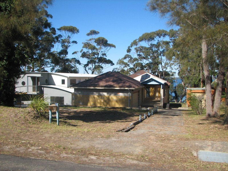 142 Greville Avenue, Sanctuary Point NSW 2540