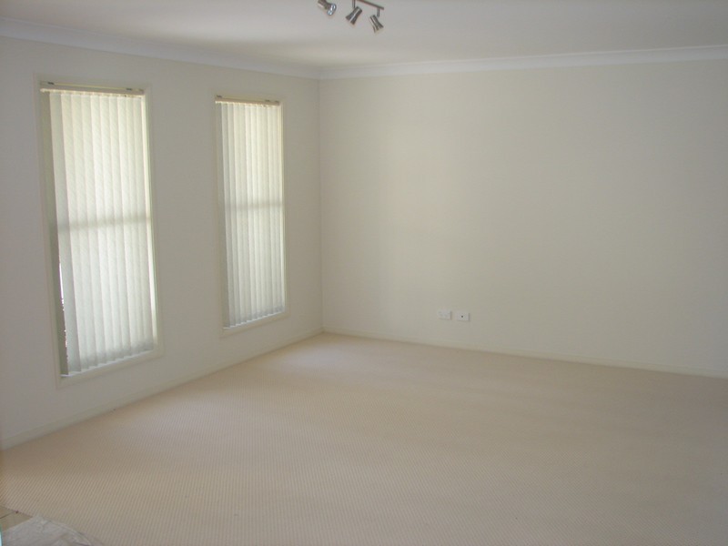 2/116 Leumeah Street, Sanctuary Point NSW 2540