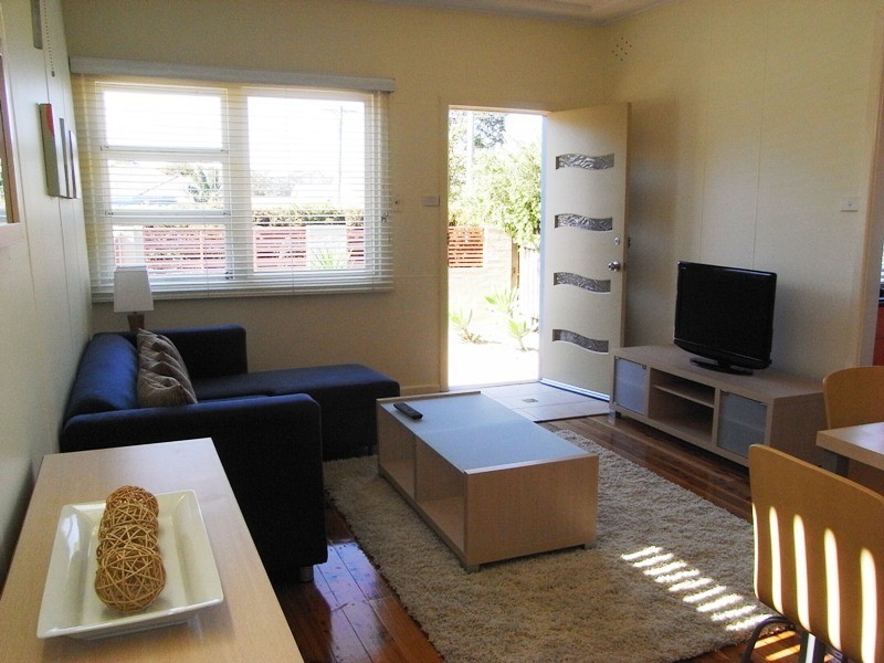 2/61 Hawke Street, Huskisson NSW 2540